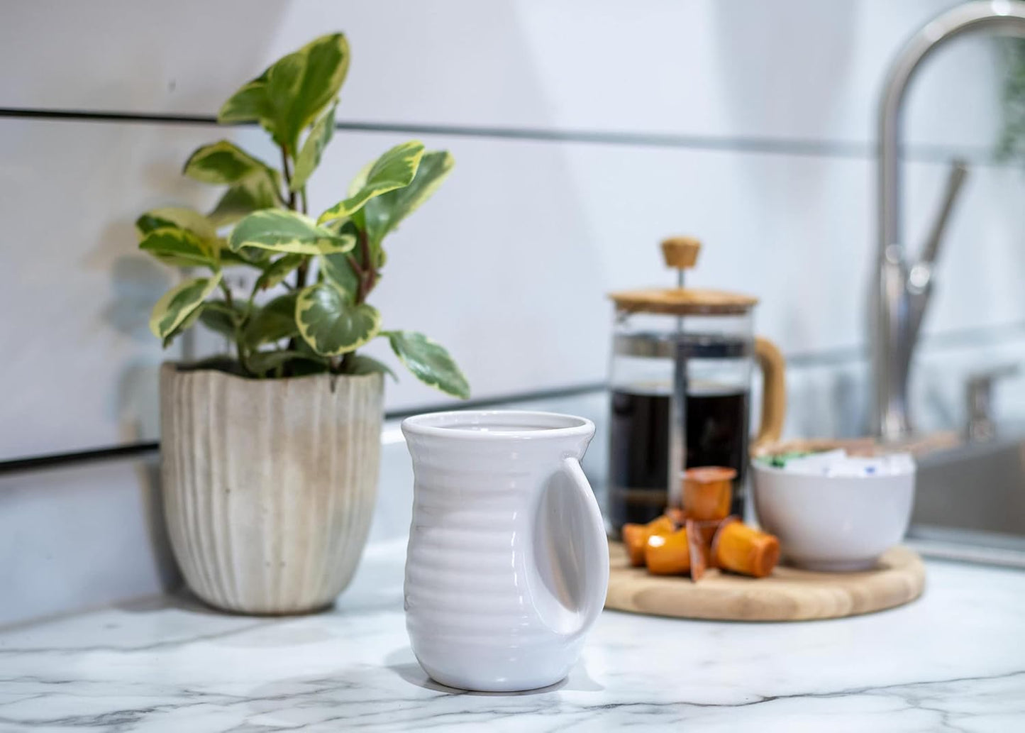 Elanze Designs Ribbed 14 ounce Ceramic Stoneware Handwarmer Mug, White