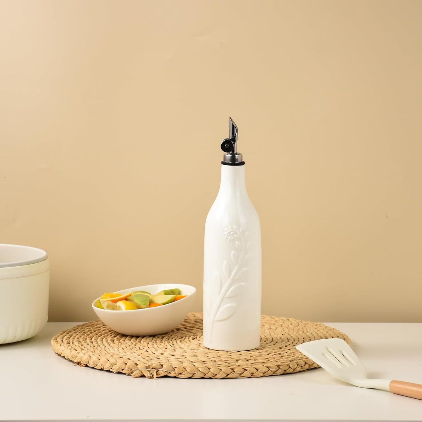 22 Oz Olive Oil Dispenser Bottle with Spout, Ceramic Large Oil Dispenser for Kitchen, Relief Oil Cruet Vinegar Container with Automatic Stainless Steel Pourer Suitable for Oil, Vinegar, Soy Sauce