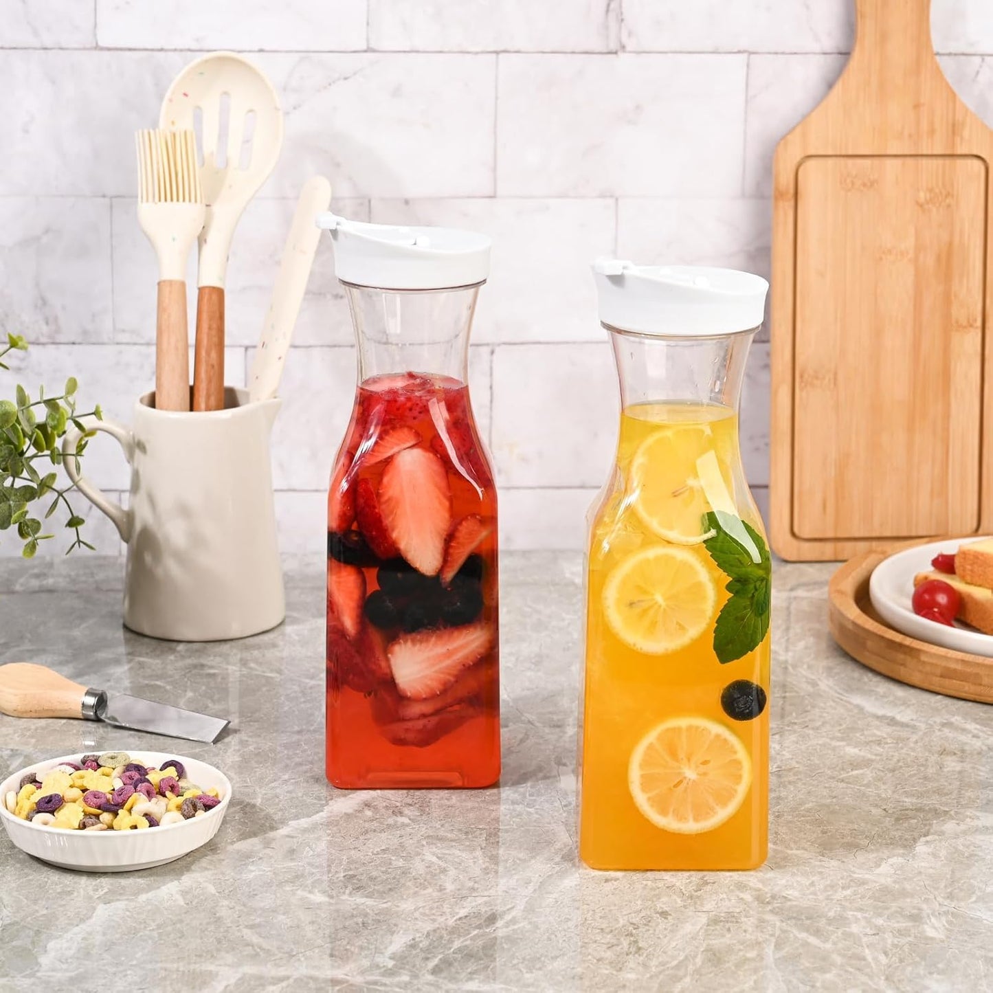 Set of 8 Plastic Carafe with Lid, 1 Liter Carafes for Mimosa Bar,Large Square Base Juice Containers, Water Bottle, Milk Container, Clear Beverage Containers for Fridge