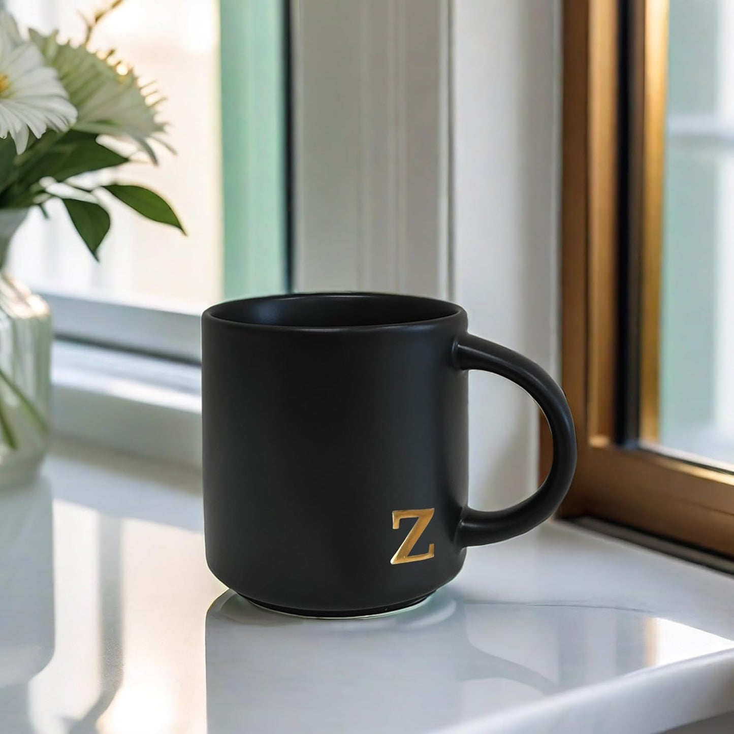 COLLECTIVE HOME - Black Monogram Ceramic Mugs, 15 oz Golden Initial Coffee Cups, Elegant Alphabet Tea Mugs, Personalized Halloween Mug with Gift Box, Perfect for Office and Home Décor (z)