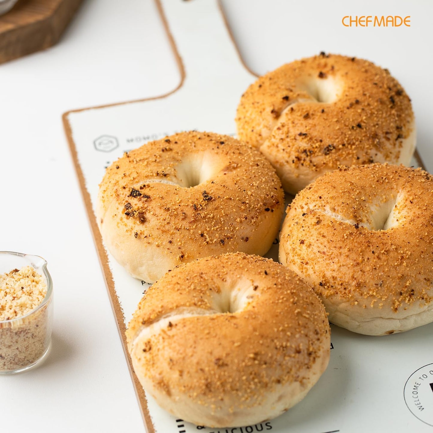 CHEFMADE 15-Inch Baking Sheet Pan, Non-Stick Square Jelly Roll Bakeware for Oven Roasting Meat Bread Battenberg Pizzas Pastries 15.8" x 11.8" x 0.47" (Champagne Gold)