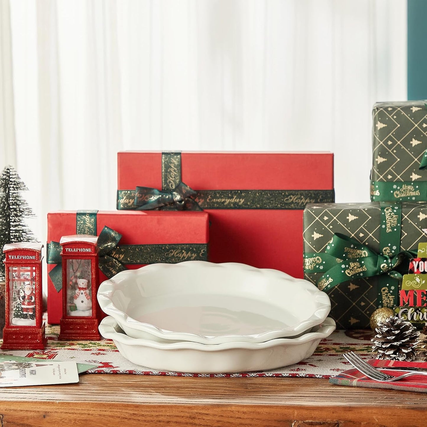 Lareina Ceramic Pie Pans for Baking, 9 Inches Pie Plate for Apple Pie, 36 Ounce Round Baking Dish, Set of 2, Thanksgiving day Gifts for Women, White