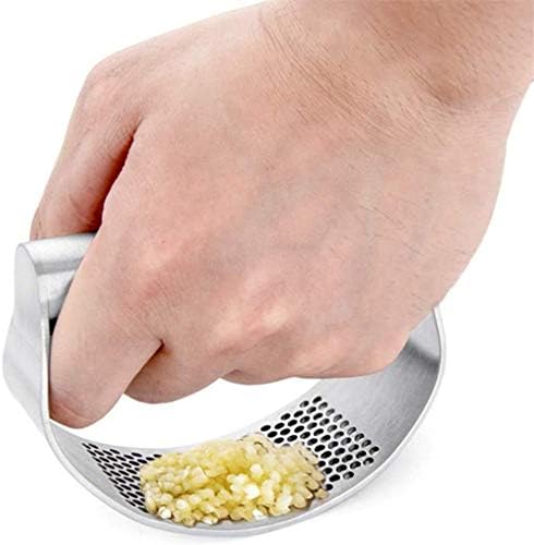 GuDoQi Garlic Press Rocker, Stainless Steel Garlic Mincer Garlic Crusher, Garlic Chooper with Peeler and Scraper Brush, Garlic Press with Ergonomic Handle, Innovative Kitchen Gadgets