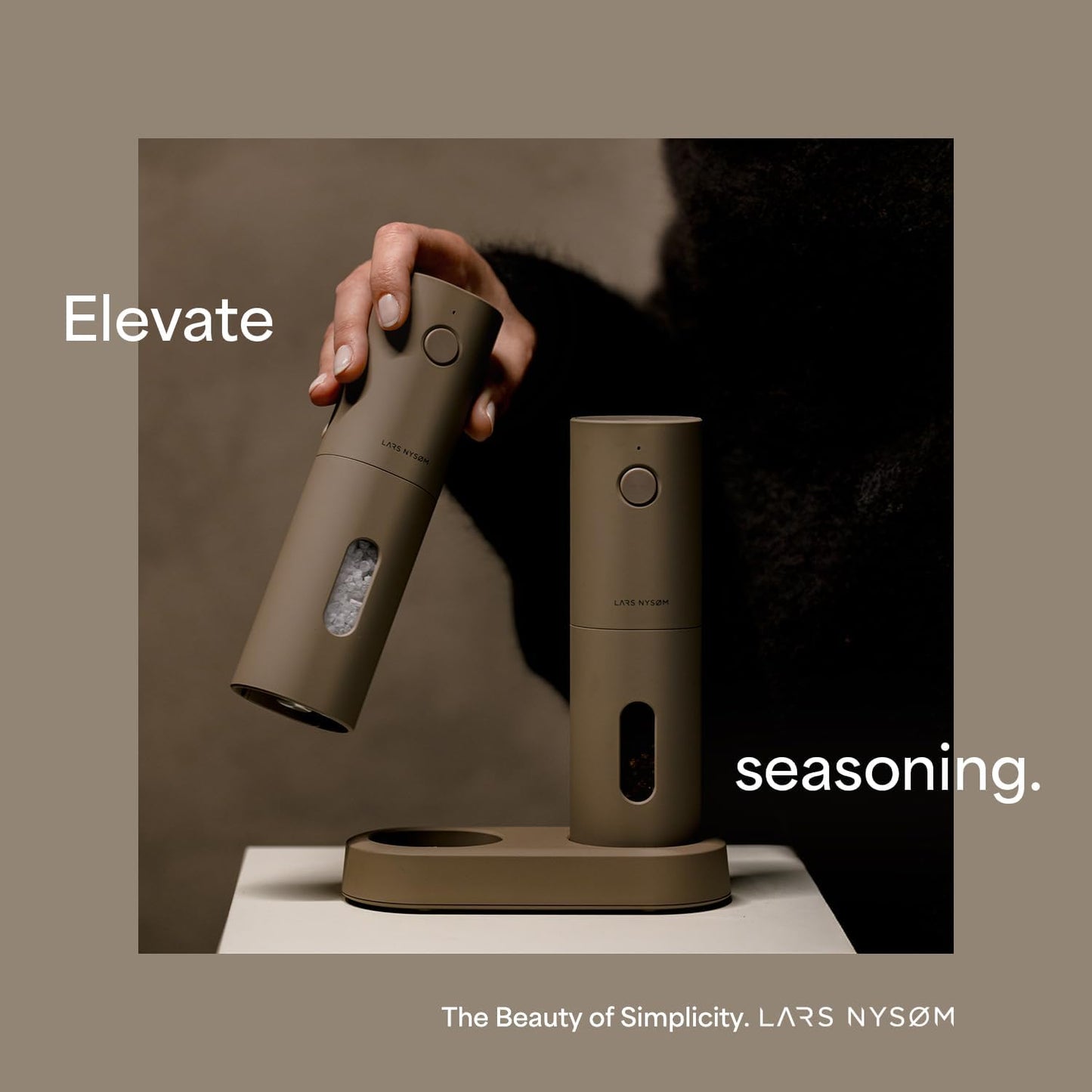 LARS NYSØM Electric Salt and Pepper Grinder Set, USB Rechargeable, Automatic Salt and Pepper Mills, Spice Shakers Refillable with LED Light, Adjustable Coarseness, Ceramic Grinder (Taupe Brown)