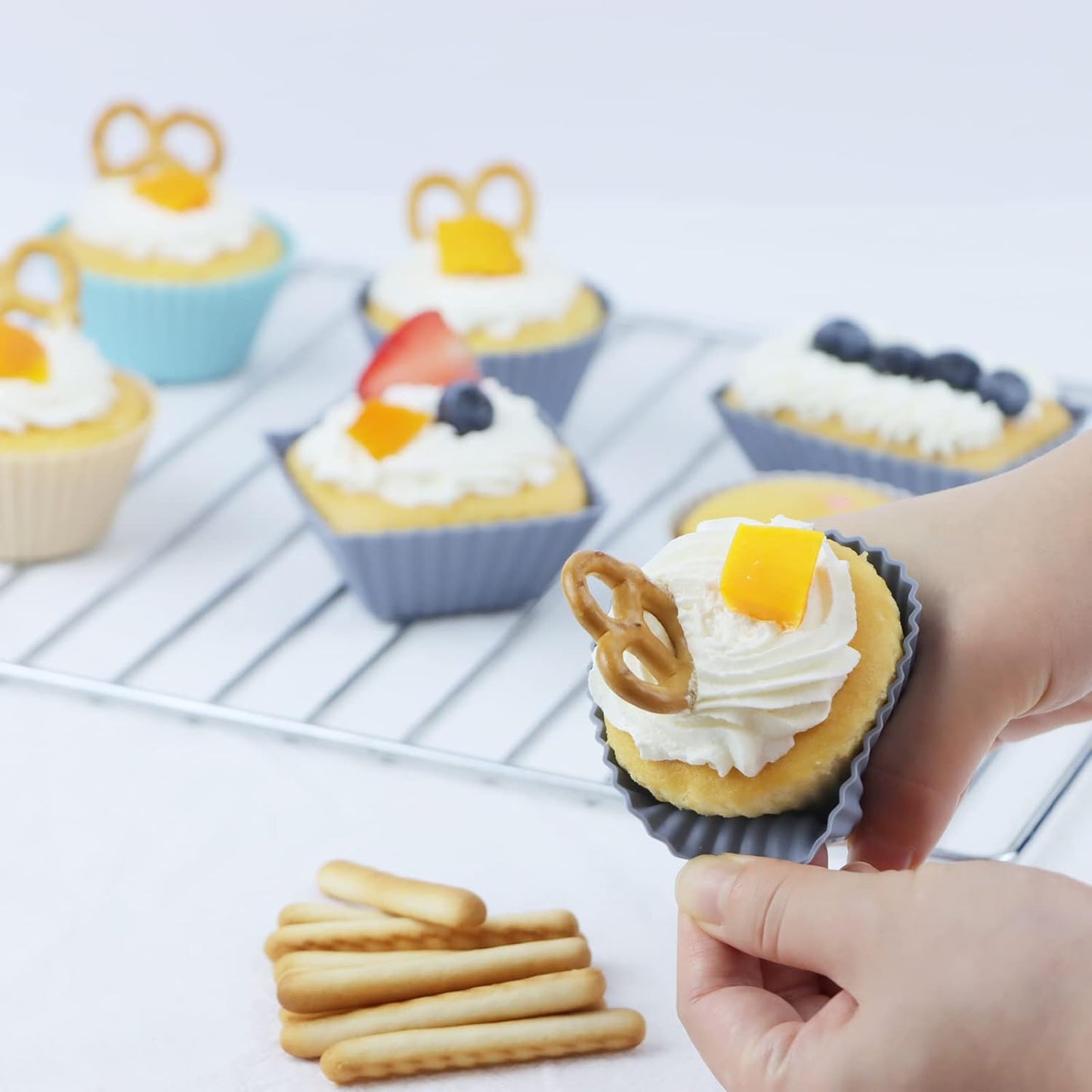 24-Pack Silicone Cupcake Liners, Reusable Muffin Cups – Round, Square & Rectangle Baking Cups, Non-Stick, Easy to Clean, Bento Box Accessories, Lunch Box Dividers for Kids