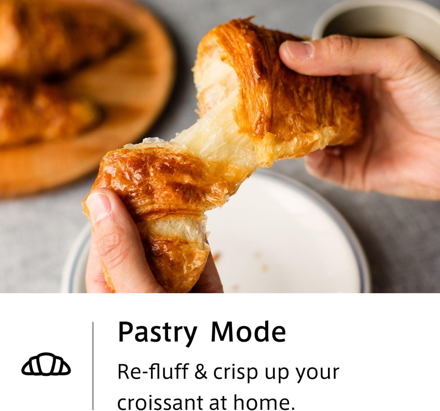 BALMUDA The Toaster | Steam Oven Toaster | 5 Cooking Modes: Sandwich Bread, Artisan Bread, Pizza & Pastry, Oven | Precise Heat Control | Steam Technology | Baking Pan | US Version | White