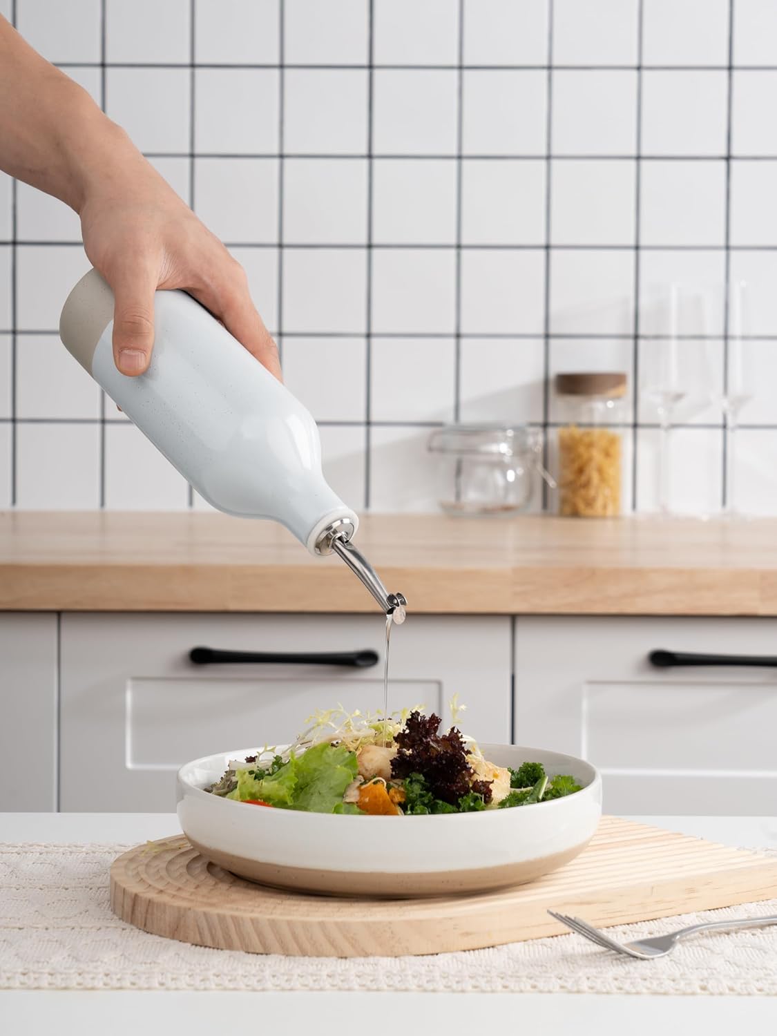 famiware Milkyway 16oz Ceramic Olive Oil Dispenser Bottle, Olive Oil and Vinegar Dispenser Bottle Set of 2 with Stainless Steel Pourers, Suitable for Storage Vinegar, Liquids, Light Gray and Dark Gray