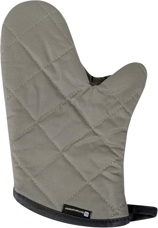 Restaurantware 13.7 x 8 Inch Heavy-Duty Oven Mitt 1 Flame Retardant Kitchen Glove - With Thumb Guard Hanging Loop Gray Cotton Quilted Oven Mitts Heat-Resistant For Cooking And Baking