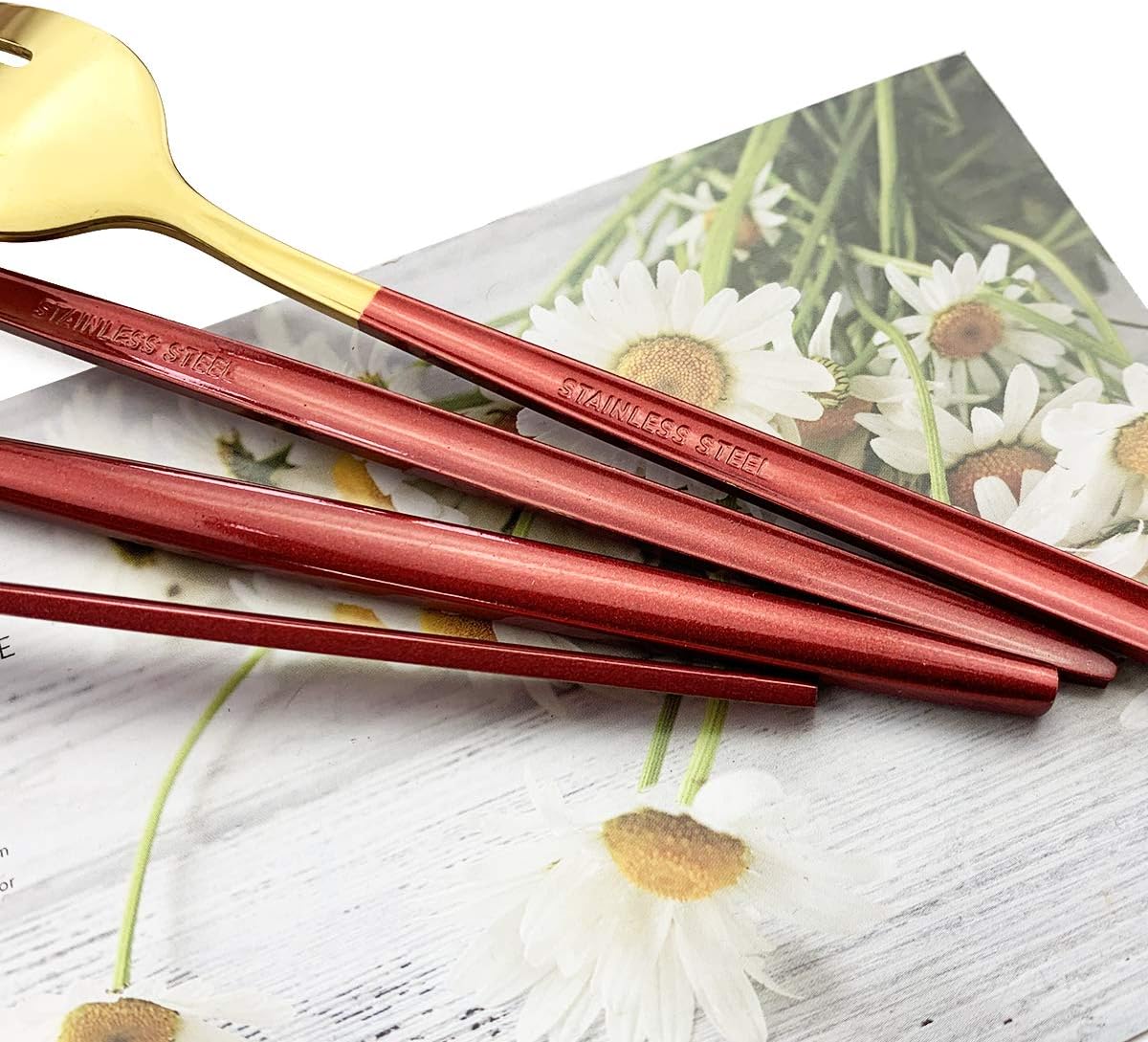 Red Gold Silverware Set, JASHII 30-Piece Stainless Steel Satin Finish Flatware Set, Kitchen Utensil Set, Mirror Polished Tableware Cutlery Set for Home and Restaurant, Dishwasher Safe