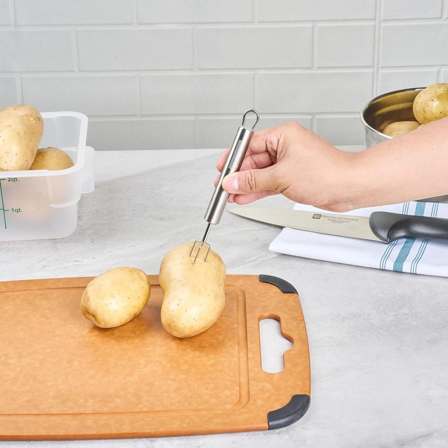 Restaurantware-German Standard 6.1 Inch Granny Forks, 24 Prong Potato Forks - Ergonomic Handle, Dishwashable, Stainless Steel Carving Fork, Heavy-Duty, For Kitchen Roast