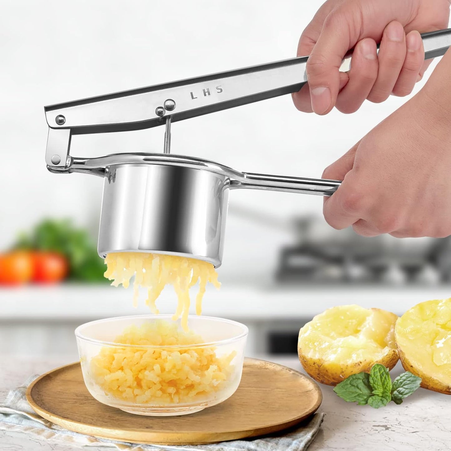 Heavy Duty Stainless Steel Potato Ricer, Large Masher & Squeezer, Grade Hand Vegetable Ricer, Kitchen Tool, Food Presser & Food Mill