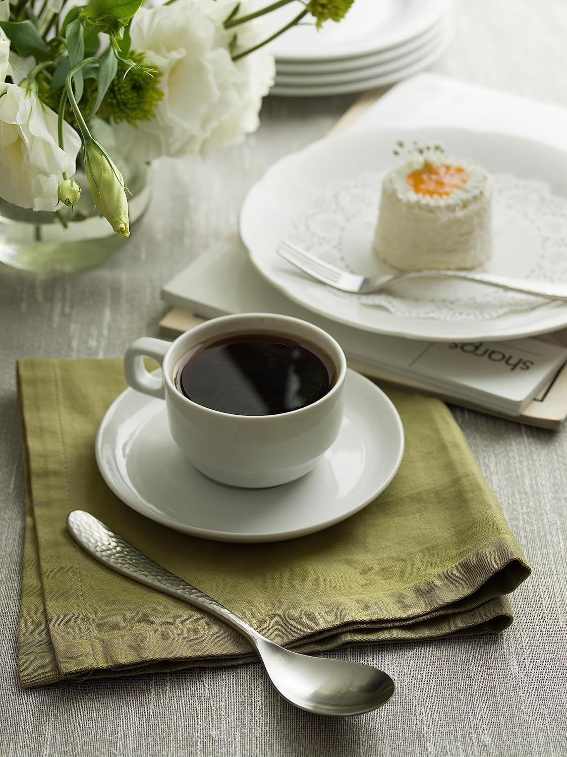 Matte Silverware Set, 18/10 Stainless Steel Satin Flatware, Modern Brushed Finish Cutlery, Dishwasher Safe & Durable, Built to Last (40-Piece, Marettimo Hammered)