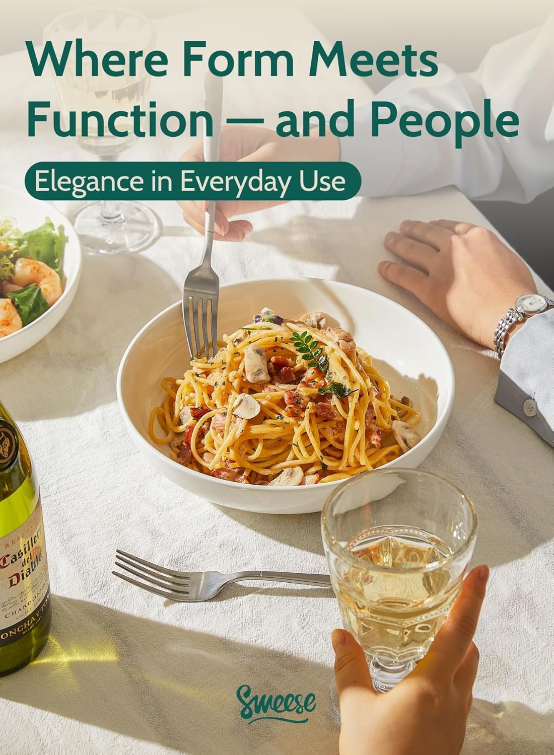 Sweese Large Salad Serving Bowls, 30 Ounce Porcelain White Pasta Plates Set of 6, 8.4 Inch Pasta Bowls for Dinner, Salad - Microwave Dishwasher