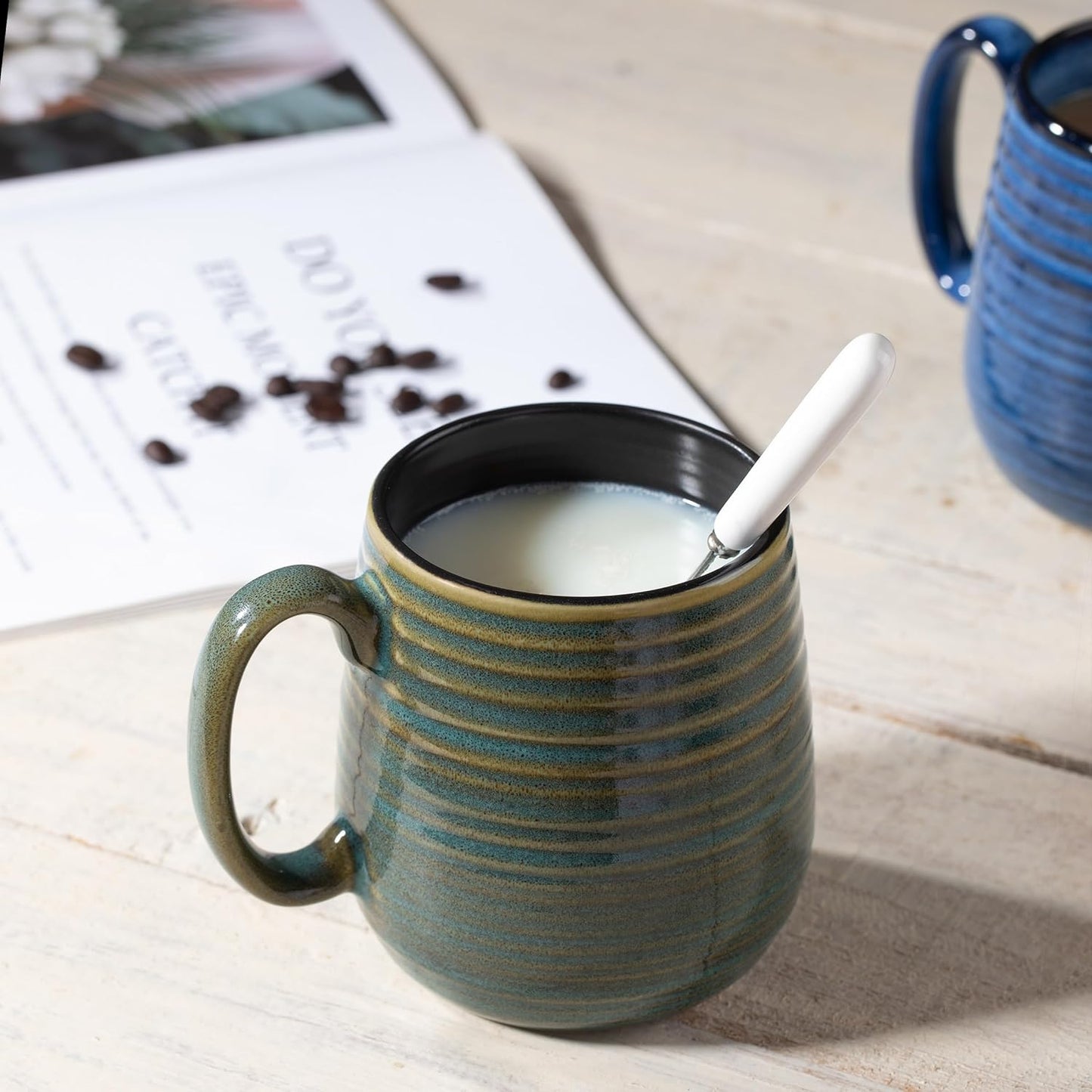 20 oz Large Ceramic Coffee Mug, Coffee Mugs for Women and Men, Big Tea Cups, Large Handle Handmade Pottery Mug for Office and Home, Microwave and Diahwasher Safe (Green with Stripes, 1PCS)