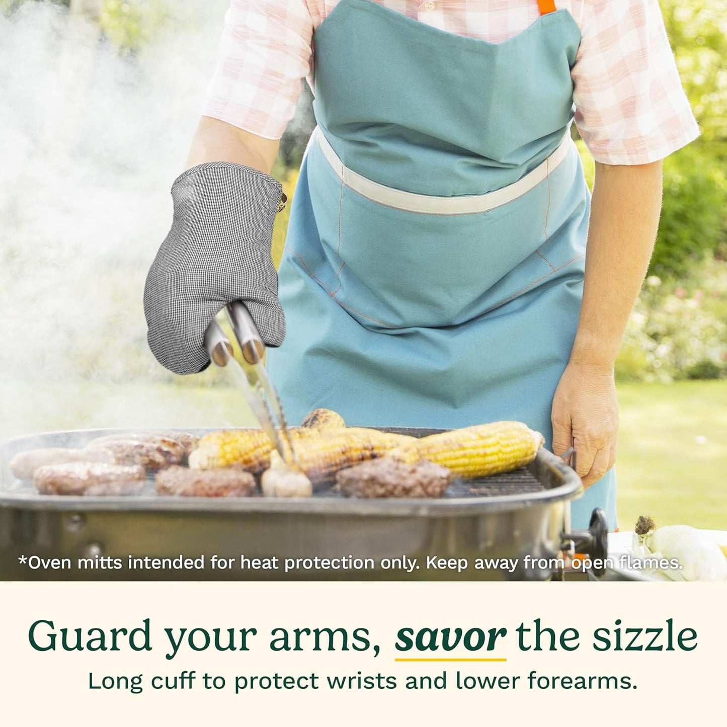 Cuisinart Heritage Kitchen Oven Mitts – Heat-Resistant Kitchen Mitts for Oven with Non-Slip Neoprene Palm, Long Cuff, and Cotton Filling – Durable Oven Gloves for Cooking, Baking, & Grilling