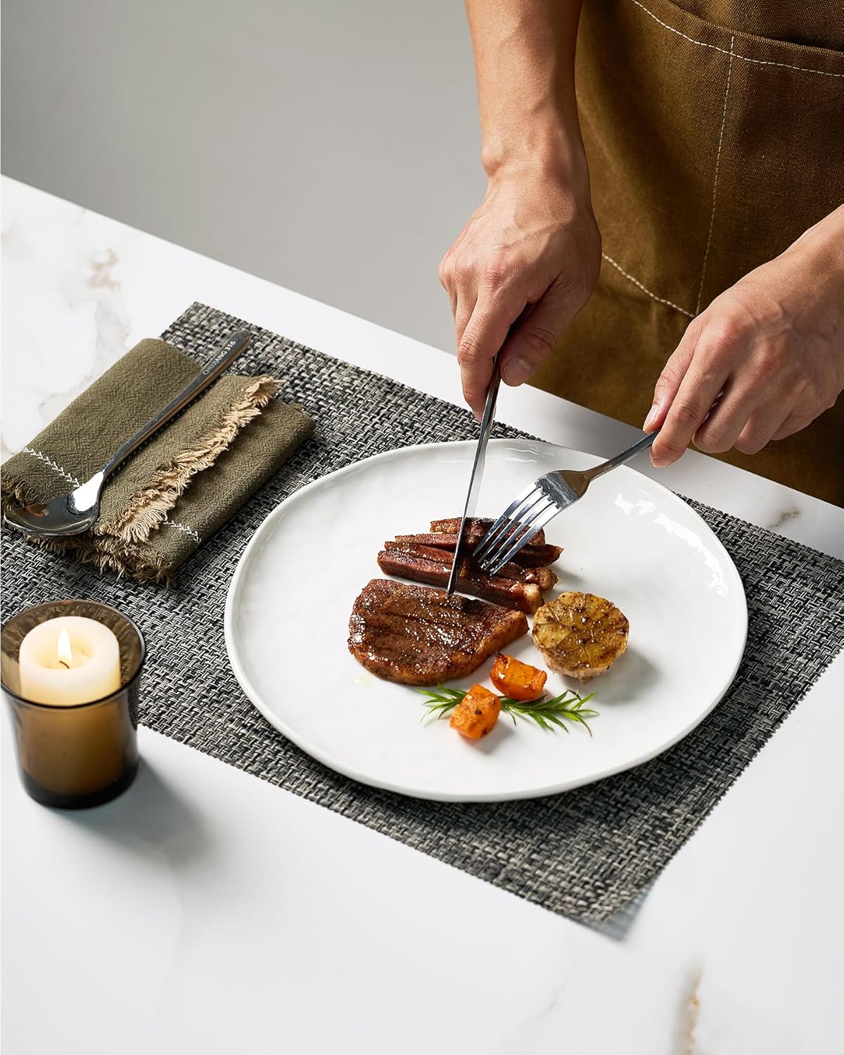 Famiware Porcelain kitchen plates and bowls set, Modern dishes set for 4, Handmade Wave Edge Dinnerware Sets, Microwave and Dishwasher Safe Tableware, Polar White (16pc)