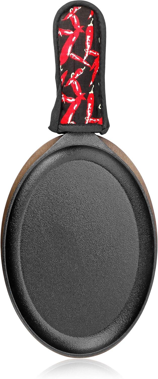 New Star Foodservice 1028744 Commercial-Grade Hot Skillet Handle Cover Holder, Hot Handle Holders/Mitts, Red Peppers Pan Cotton Handle Sleeve, Set of 6