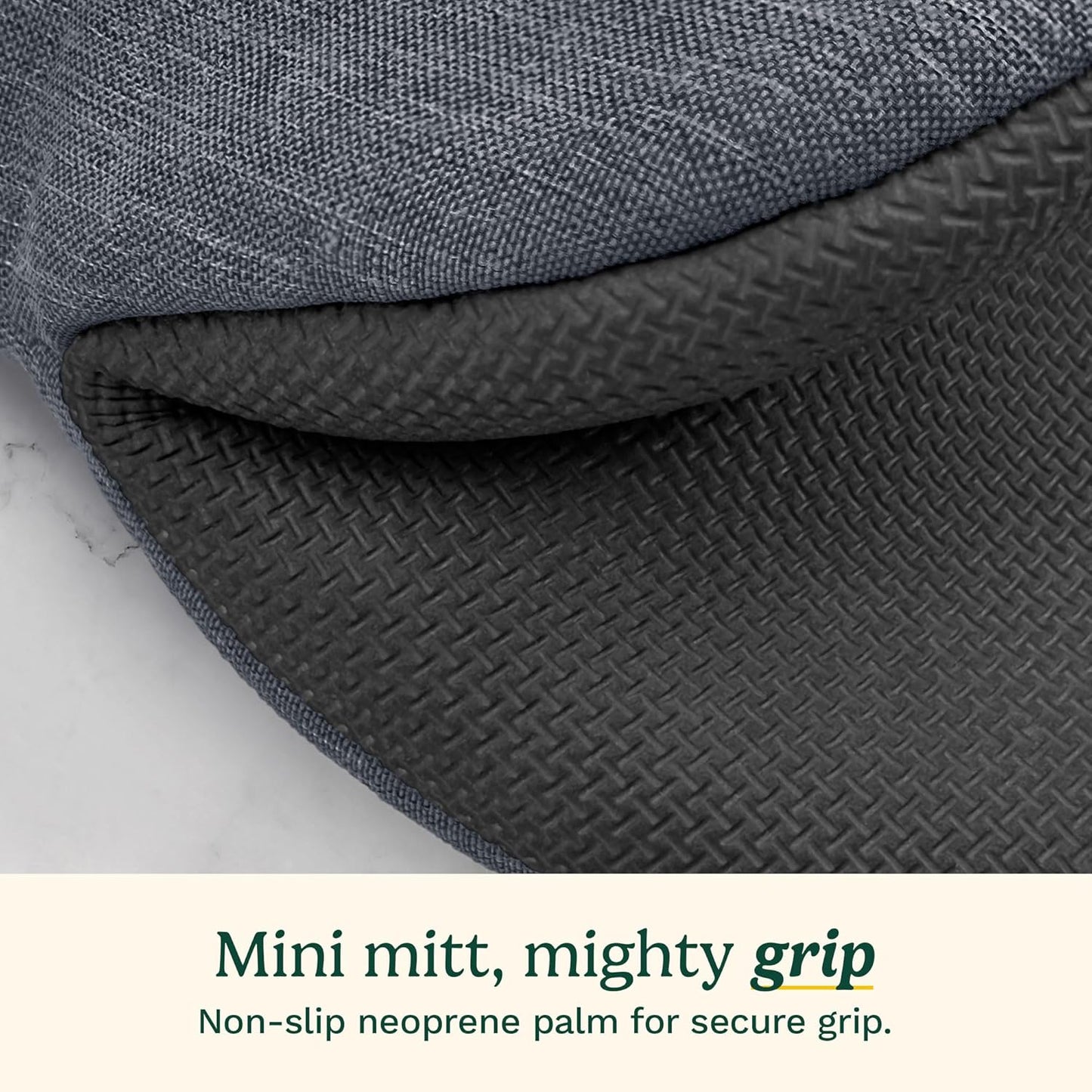 Cuisinart Mini Oven Mitts – 5.5” x 7” Heat-Resistant Kitchen Mitts for Oven with Non-Slip Neoprene Palm, Cotton Filling, and Fabric Loop – Durable Oven Mitt Set for Cooking & Baking (Charcoal)