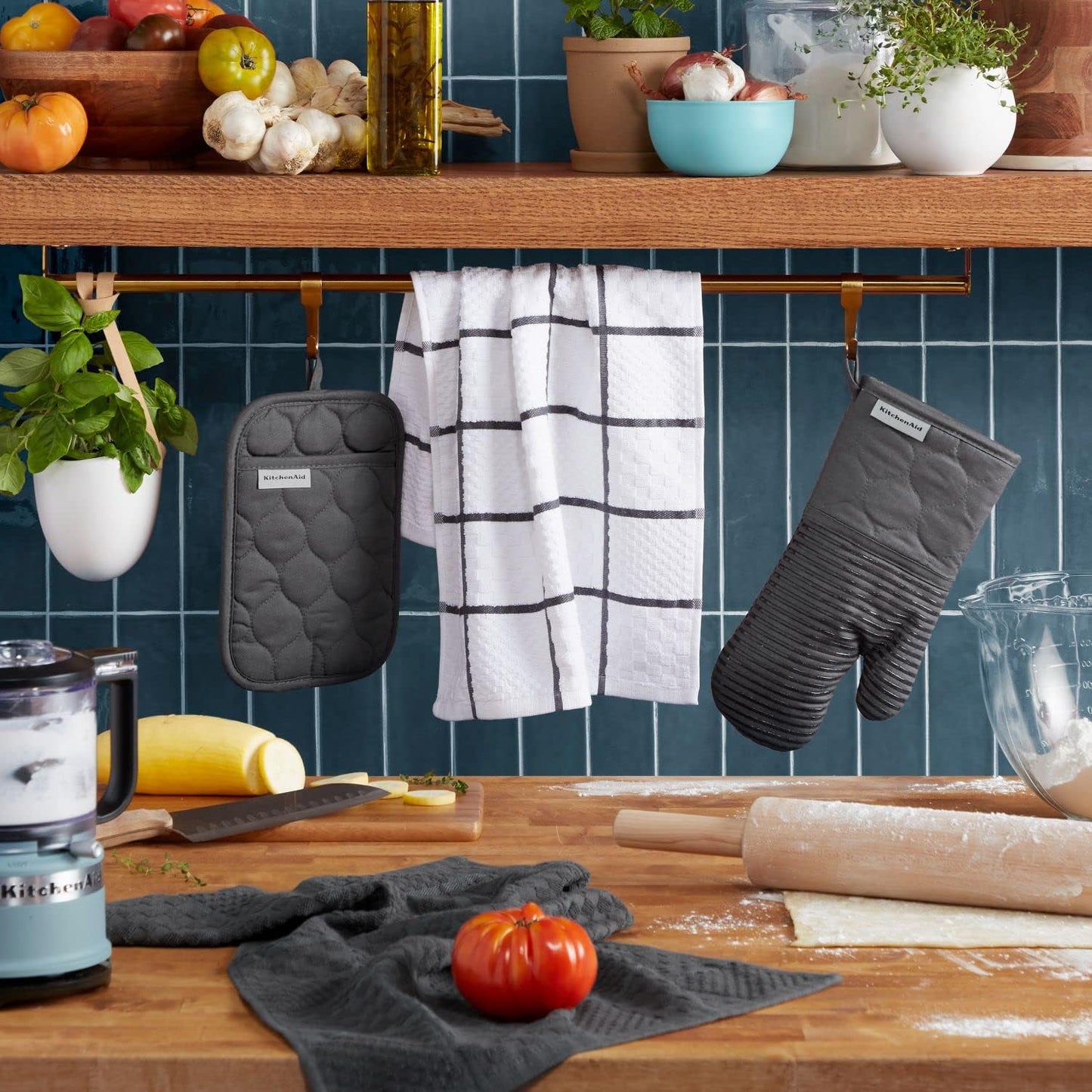 KitchenAid Quilted Cotton Terry Cloth Oven Mitt, Pot Holder Heat Resistant, 16"x26", 7"x13" & 7"x10", Charcoal Grey