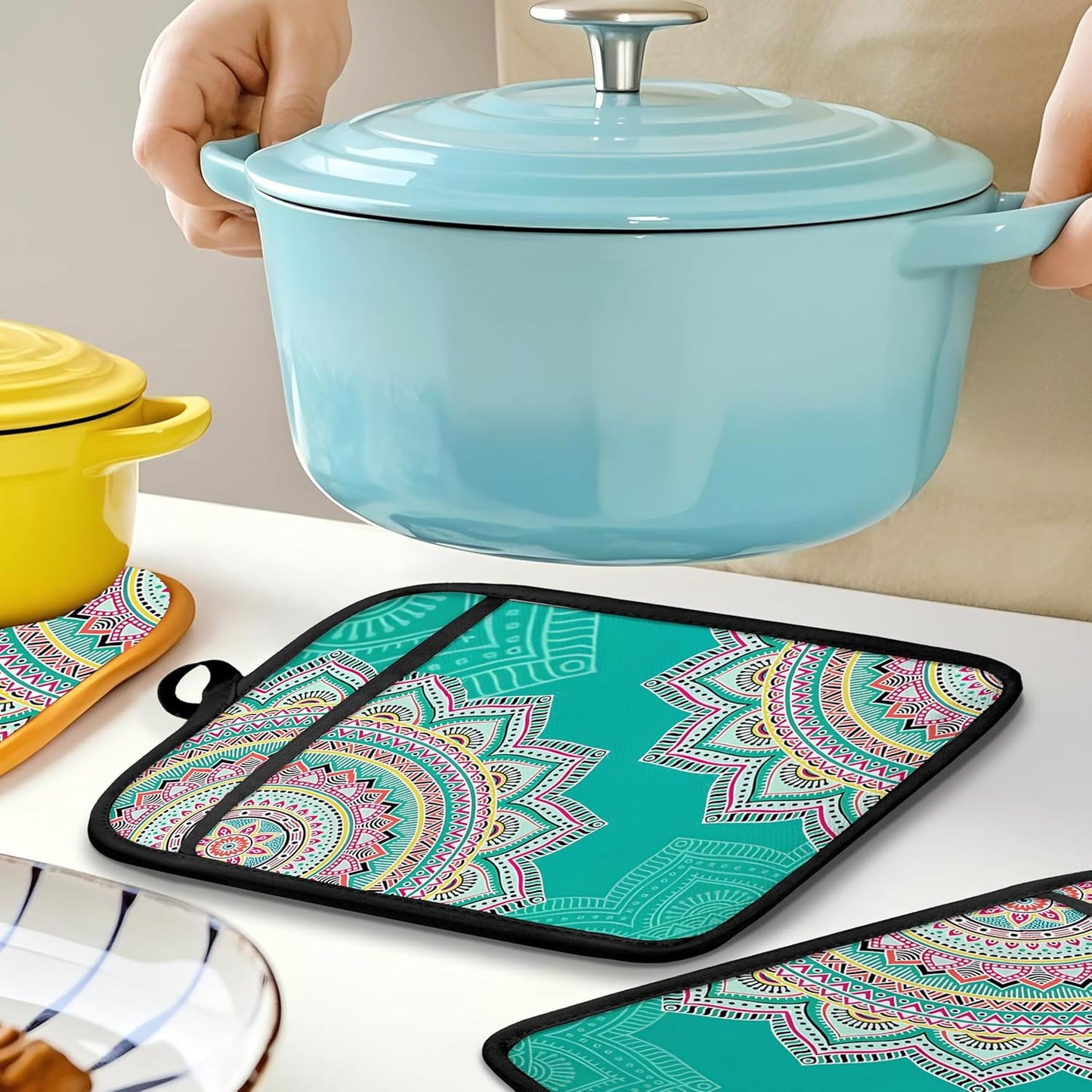 Turquoise Abstract Mandala Floral Pot Holders for Kitchen, Boho Colorful Ethnic Flower Botanical Heat Resistant Hot Pads and Oven Mitts for Baking Cooking，379 potholder