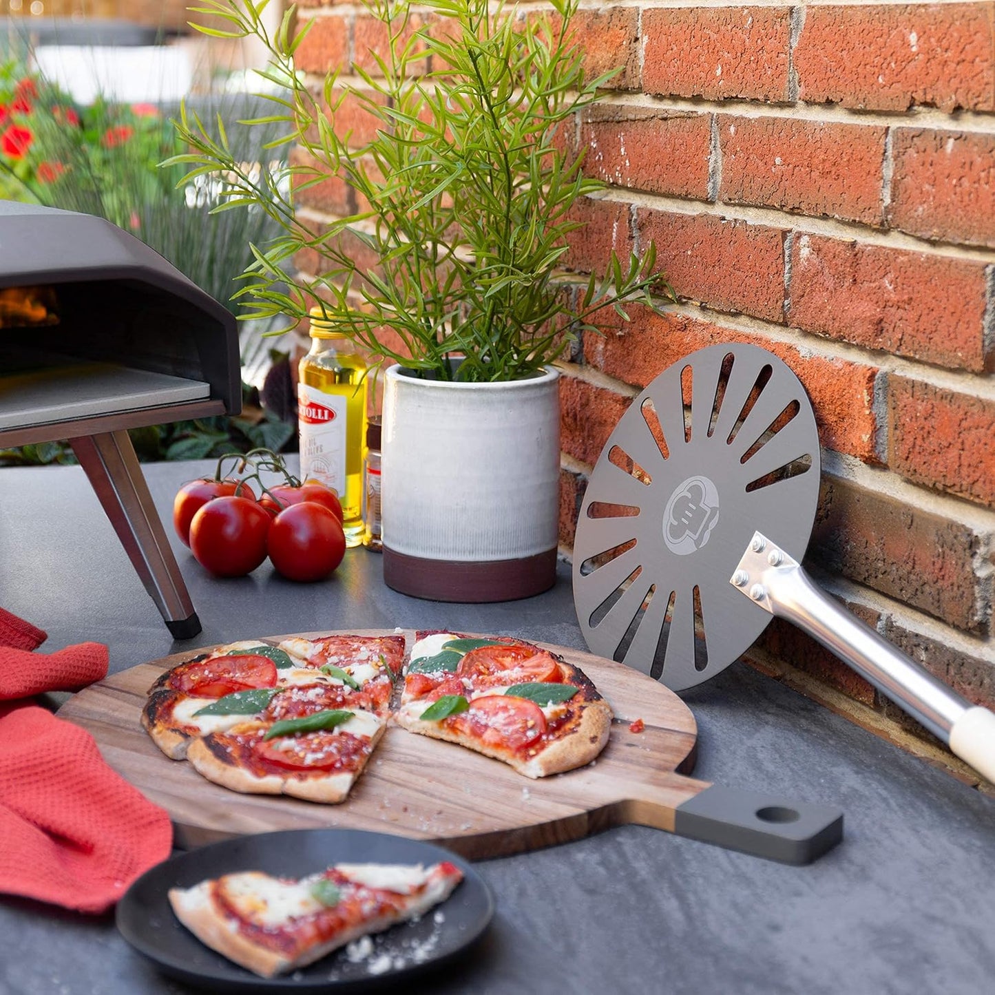 Chef Pomodoro Aluminum Turning Pizza Peel with Detachable Wood Handle for Easy Storage, Pizza Turner, Pizza Turning Peel, Luxury Pizza Paddle for Baking Homemade Pizza Bread (9-Inch)